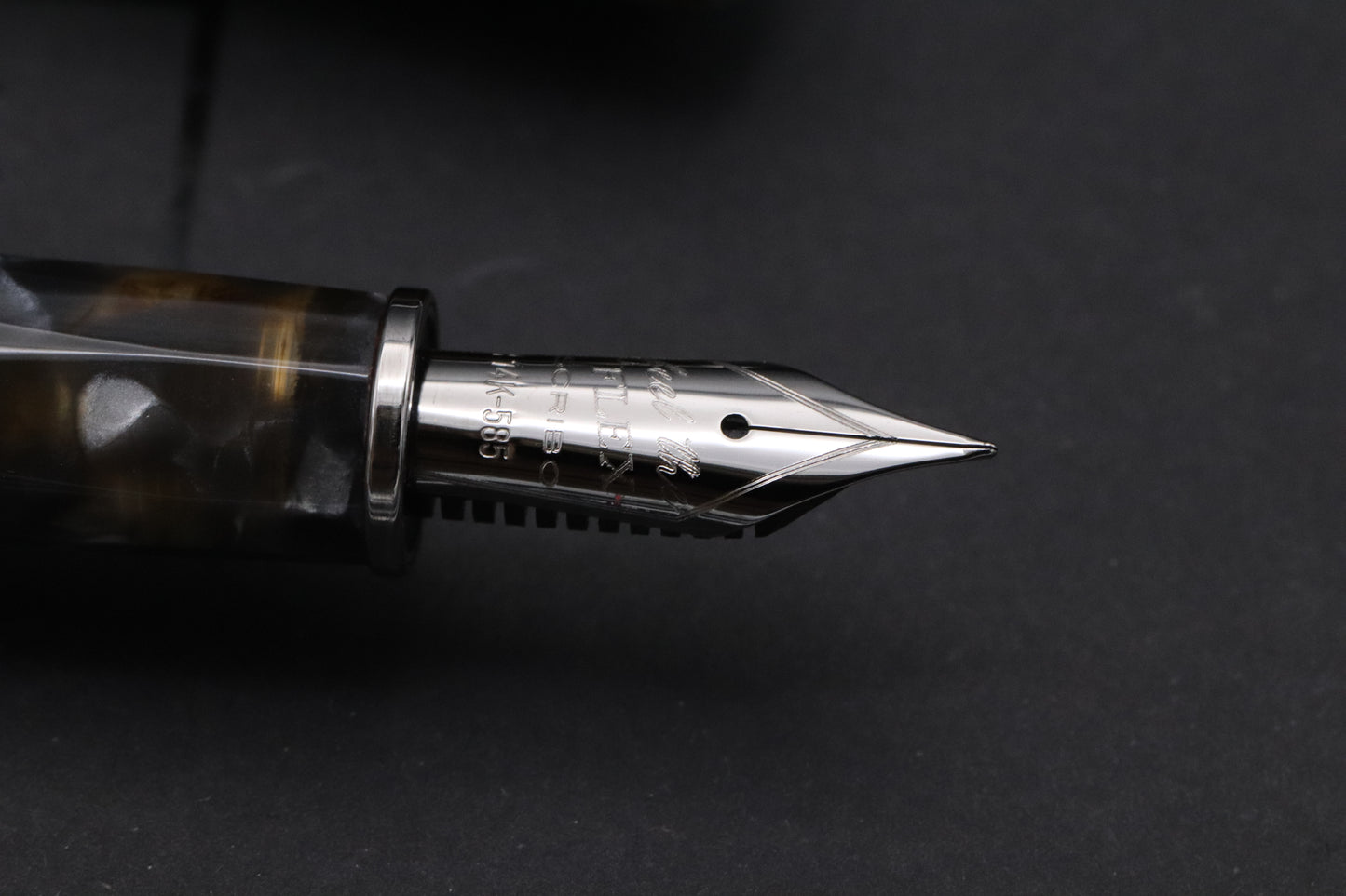 SCRIBO Feel Inverno Fountain Pen - 14k Flex EF Nib