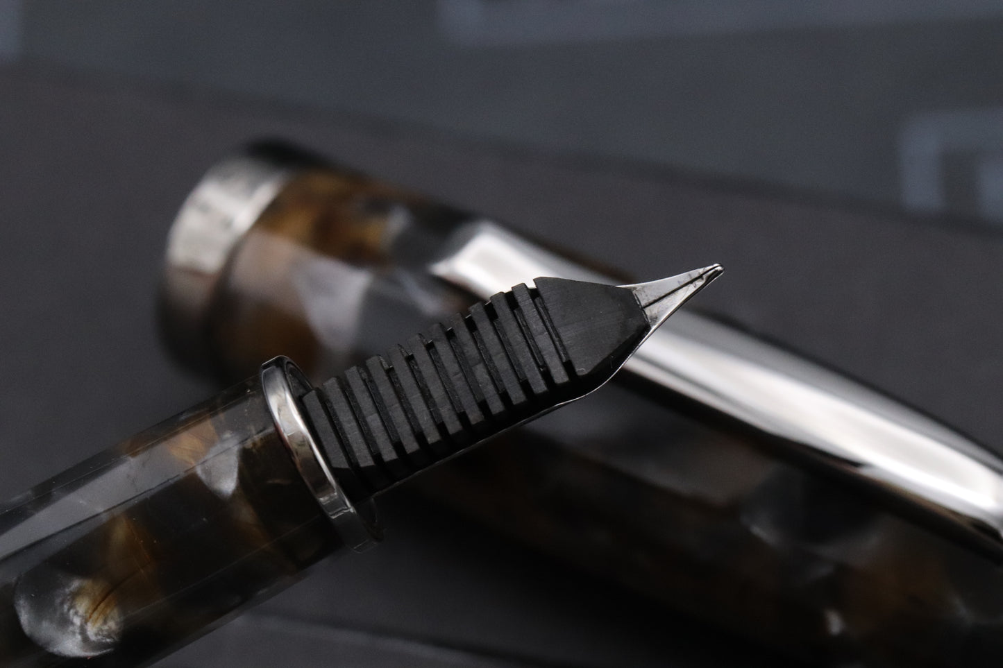 SCRIBO Feel Inverno Fountain Pen - 14k Flex EF Nib