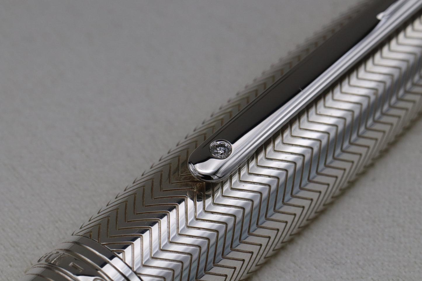 Montblanc Meisterstuck 146 LeGrand Silver Barley Diamond Fountain Pen - UNUSED