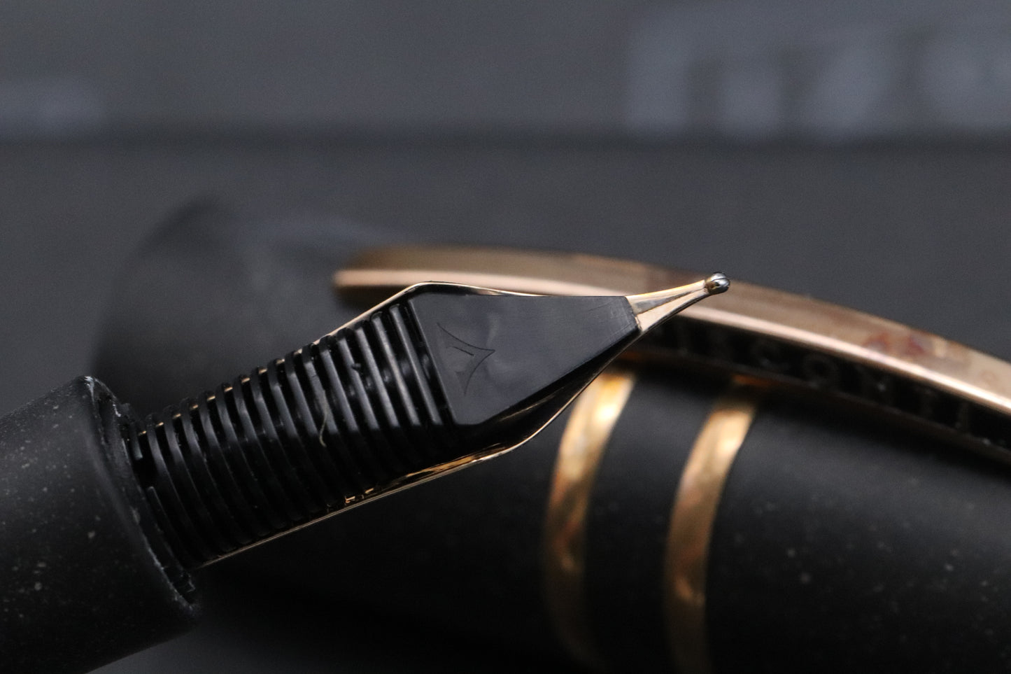 Visconti Homo Sapiens Bronze Age Crystal Dream Fountain Pen - UNUSED - Medium