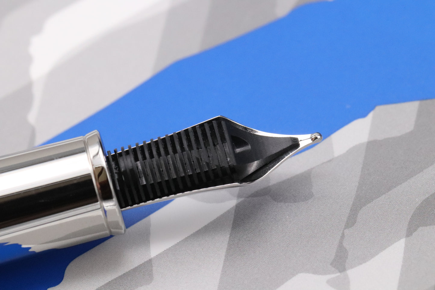 Montblanc Great Characters Miles Davis Special Edition Fountain Pen - UNUSED