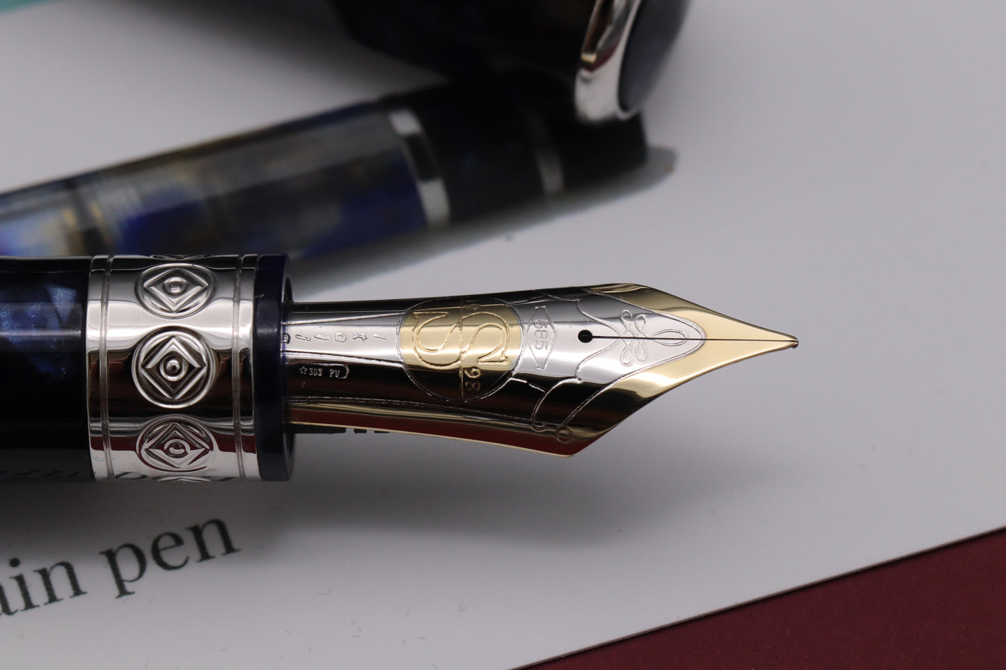 Santini Vacuum Ink Indaco LE98 Fountain Pen - #8 Fine Nib - UNUSED