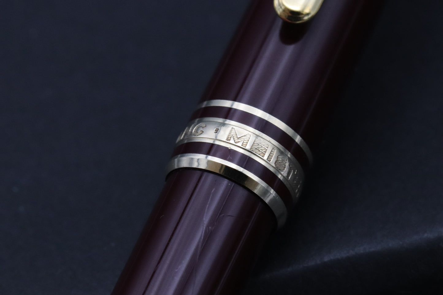 Montblanc Meisterstuck 164 Classique Bordeaux Ballpoint Pen