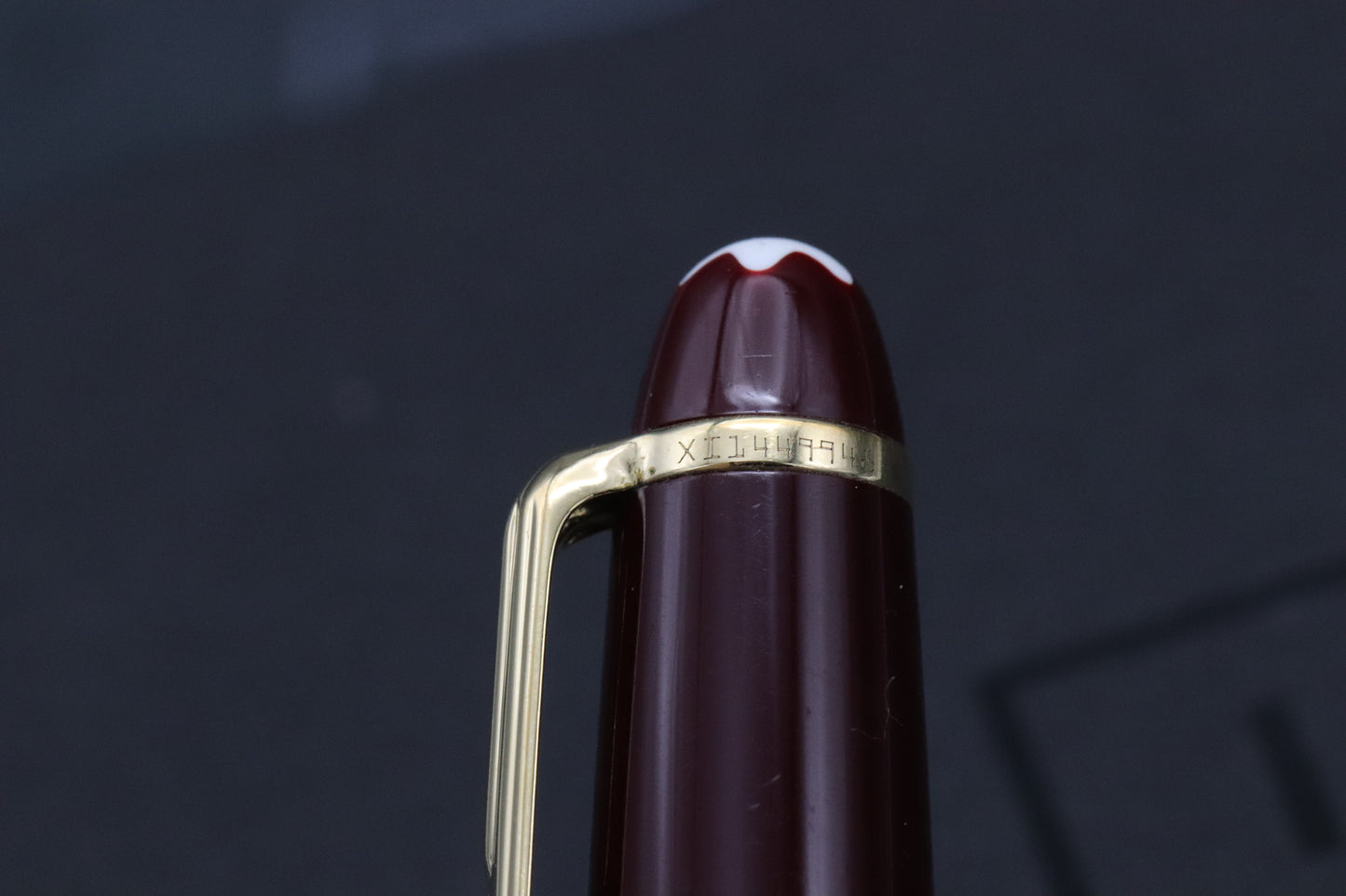 Montblanc Meisterstuck 164 Classique Bordeaux Ballpoint Pen