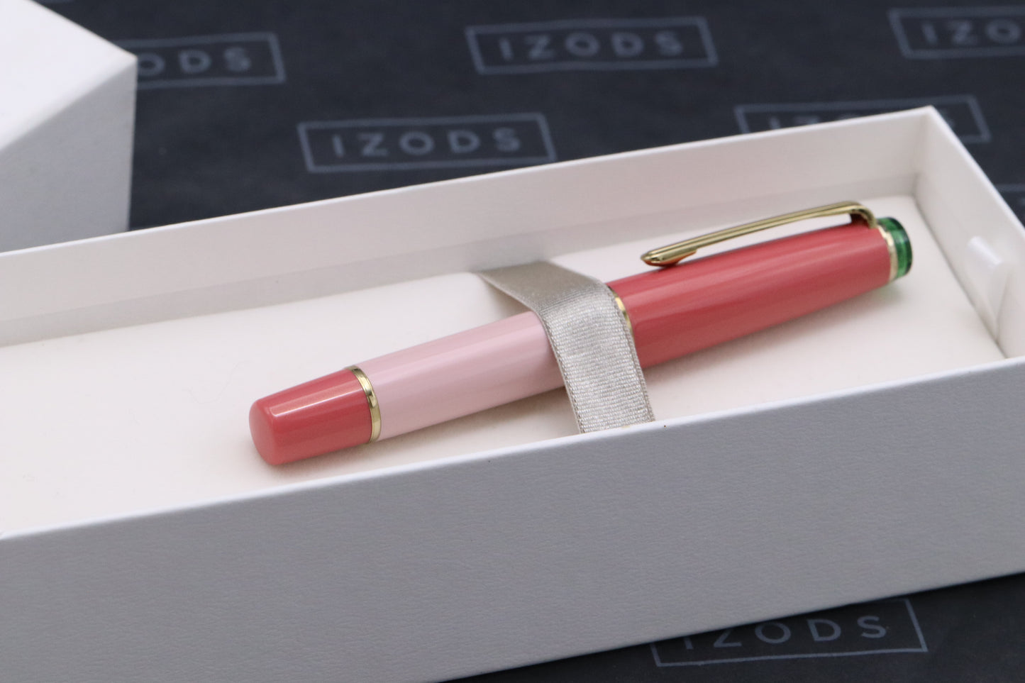 Sailor x Bungukan Kobayashi Mini Shizuoka Strawberry Fountain Pen