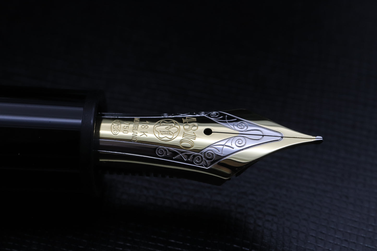 Montblanc Meisterstuck 149 Gold Coated Fountain Pen - EF Nib