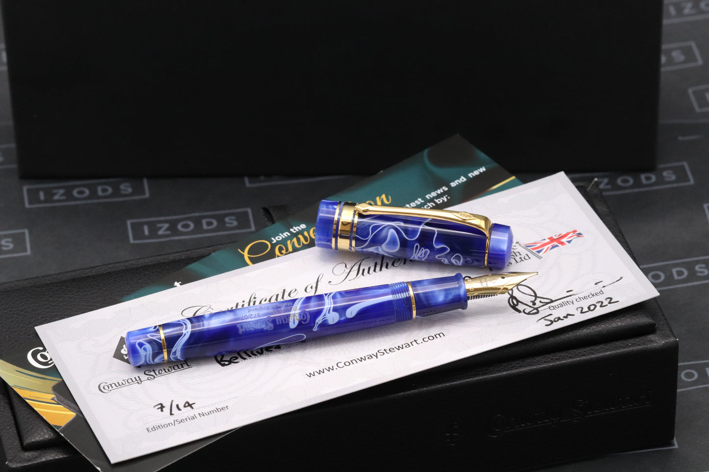 Conway Stewart Belliver White Whirl Fountain Pen - IB Nib