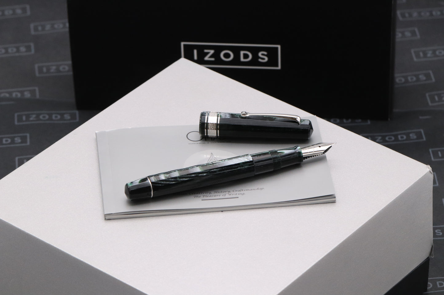Omas Paragon Arco Verde Celluloid HT Trim Fountain Pen - Extra Flessible Nib