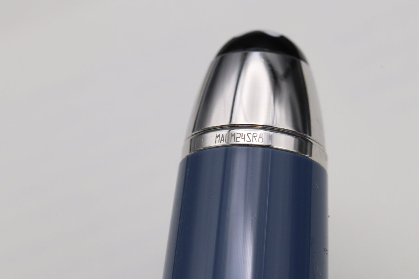 Montblanc Meisterstuck 146 LeGrand Glacier Fountain Pen