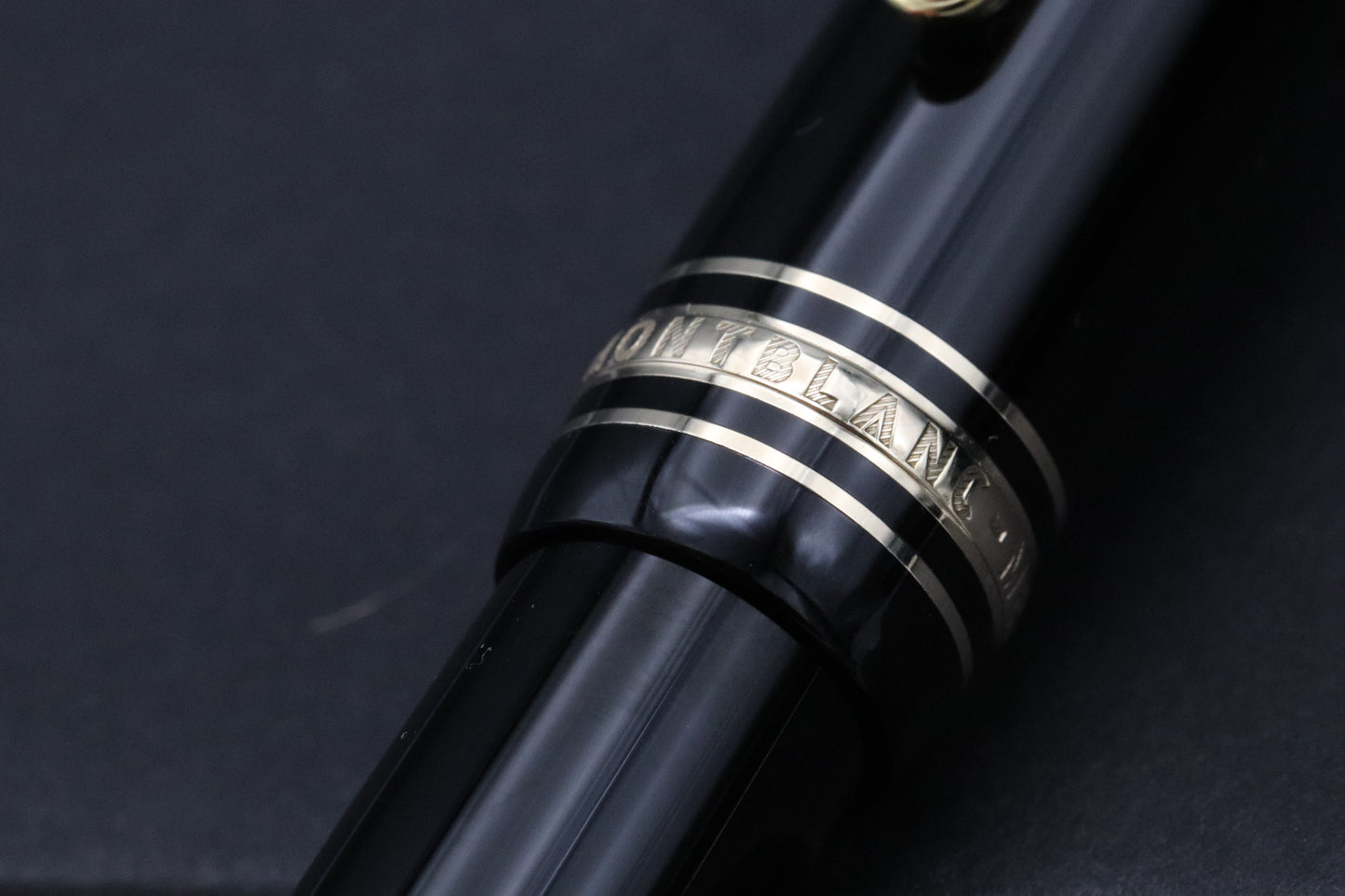 Montblanc Meisterstuck 147 Traveller Gold Coated Fountain Pen with Pouch