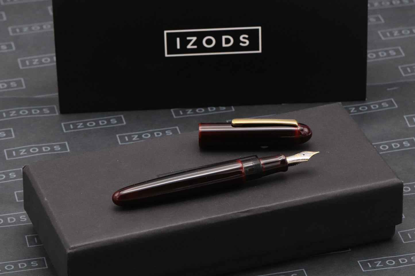 Nakaya Portable Cigar Aka-Tamenuri Fountain Pen - Broad 'Nakata' Nib
