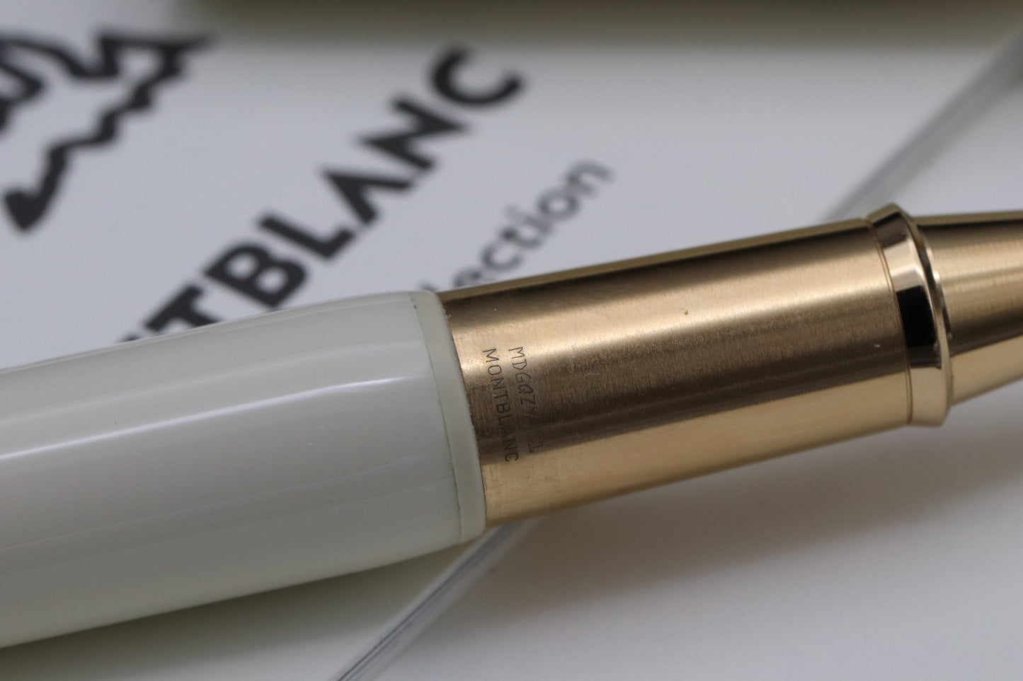 Montblanc Heritage Rouge et Noir Baby Ivory-Resin Rollerball Pen