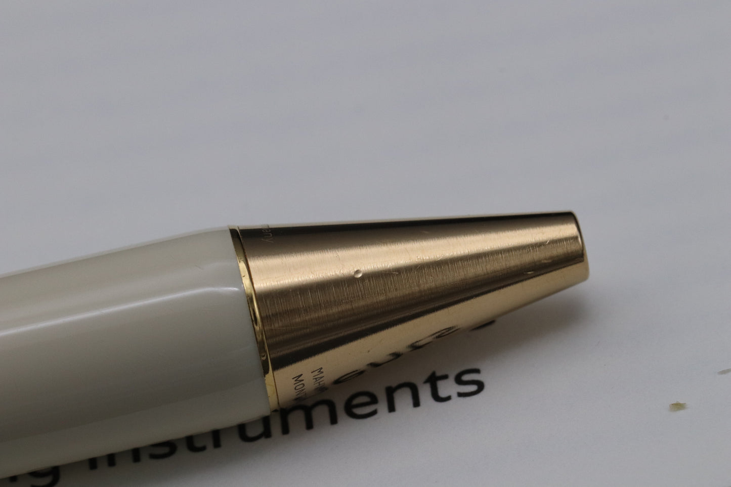 Montblanc Heritage Rouge et Noir Baby Ivory-Resin Ballpoint Pen
