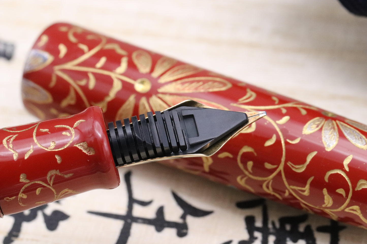Nakaya Nakai-ai Cigar Chinkin Palmet Shu Colourful Lines Fountain Pen - Nakata Nib