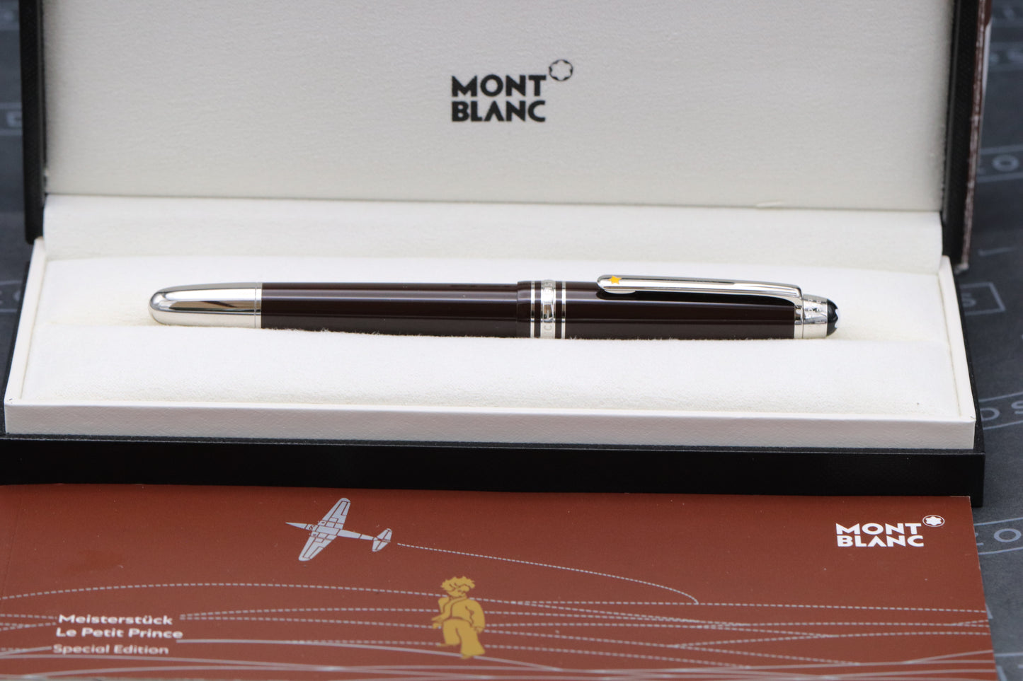 Montblanc Meisterstuck Classique Le Petit Prince Aviator Fountain Pen - Rare Factory Error Upside Down Cap Ring