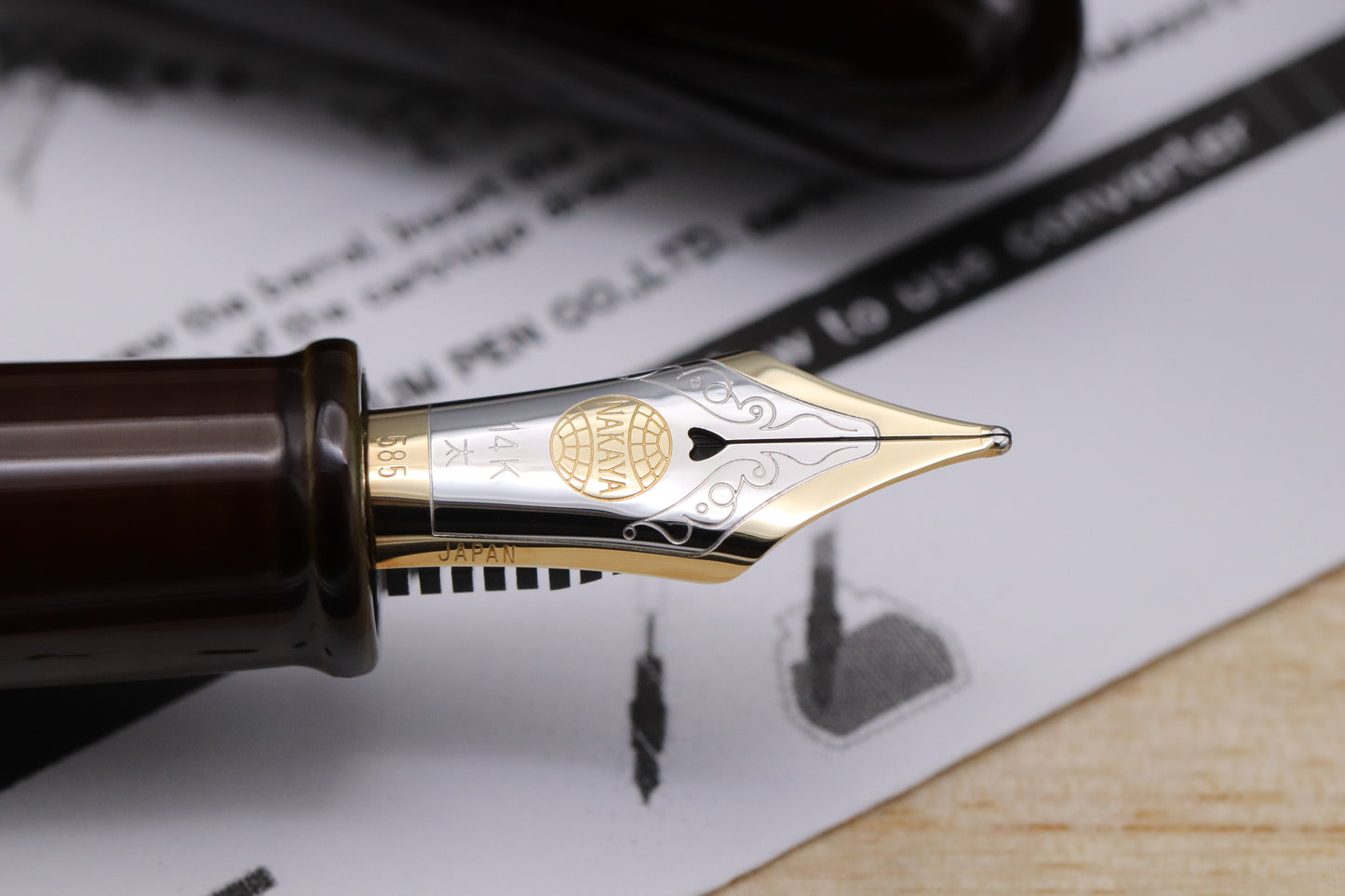 Nakaya Portable Cigar Heki-tamenuri Fountain Pen - Broad Nib - DIPPED