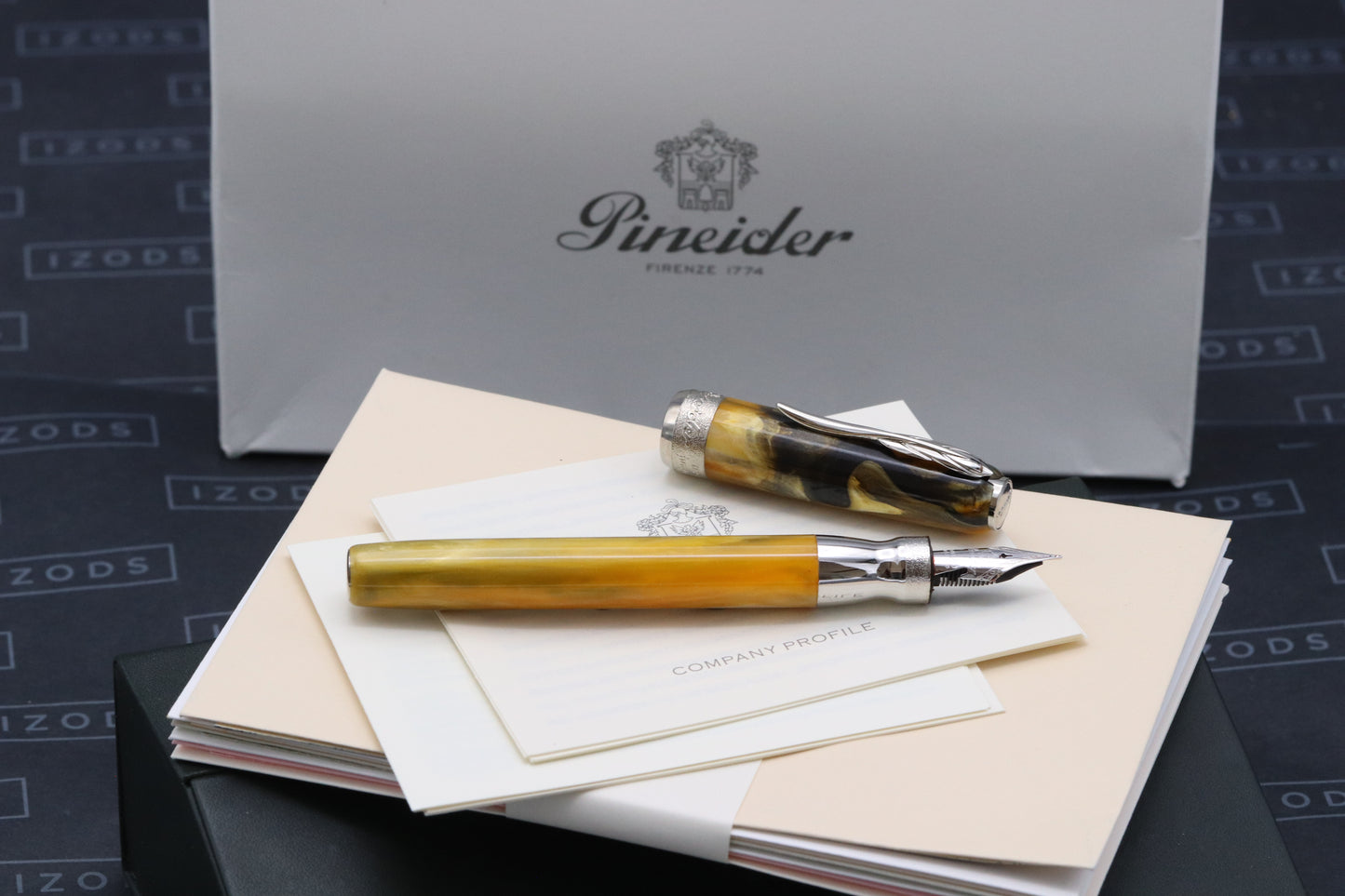 Pineider La Grande Bellezza Gemstones Tigers Eye Fountain Pen - Fine Nib