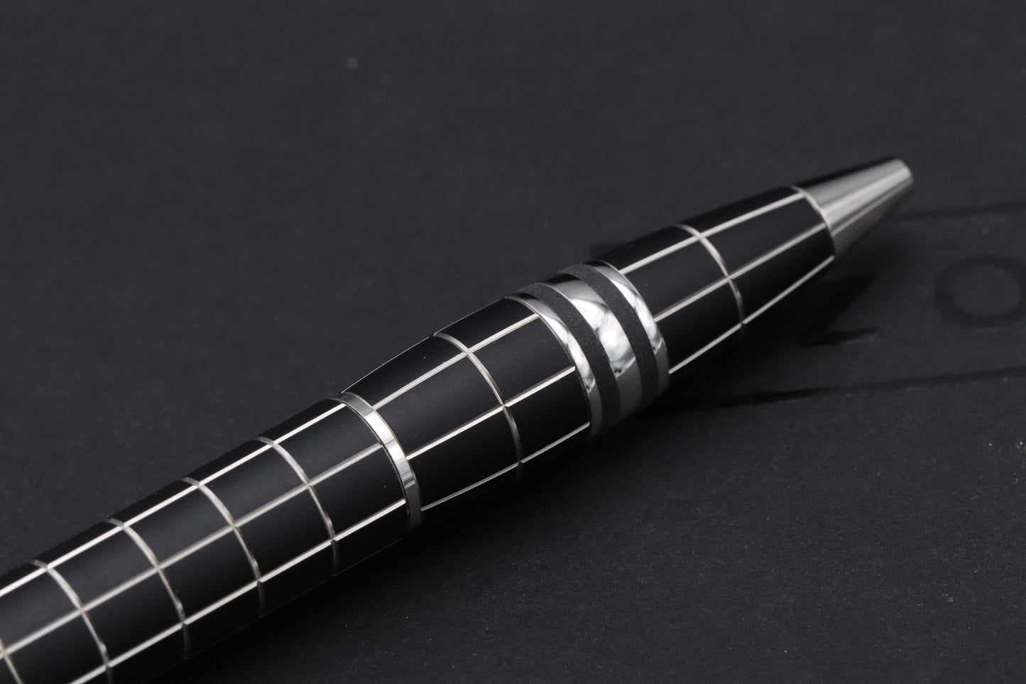 Montblanc Starwalker Rubber Platinum Ballpoint Pen