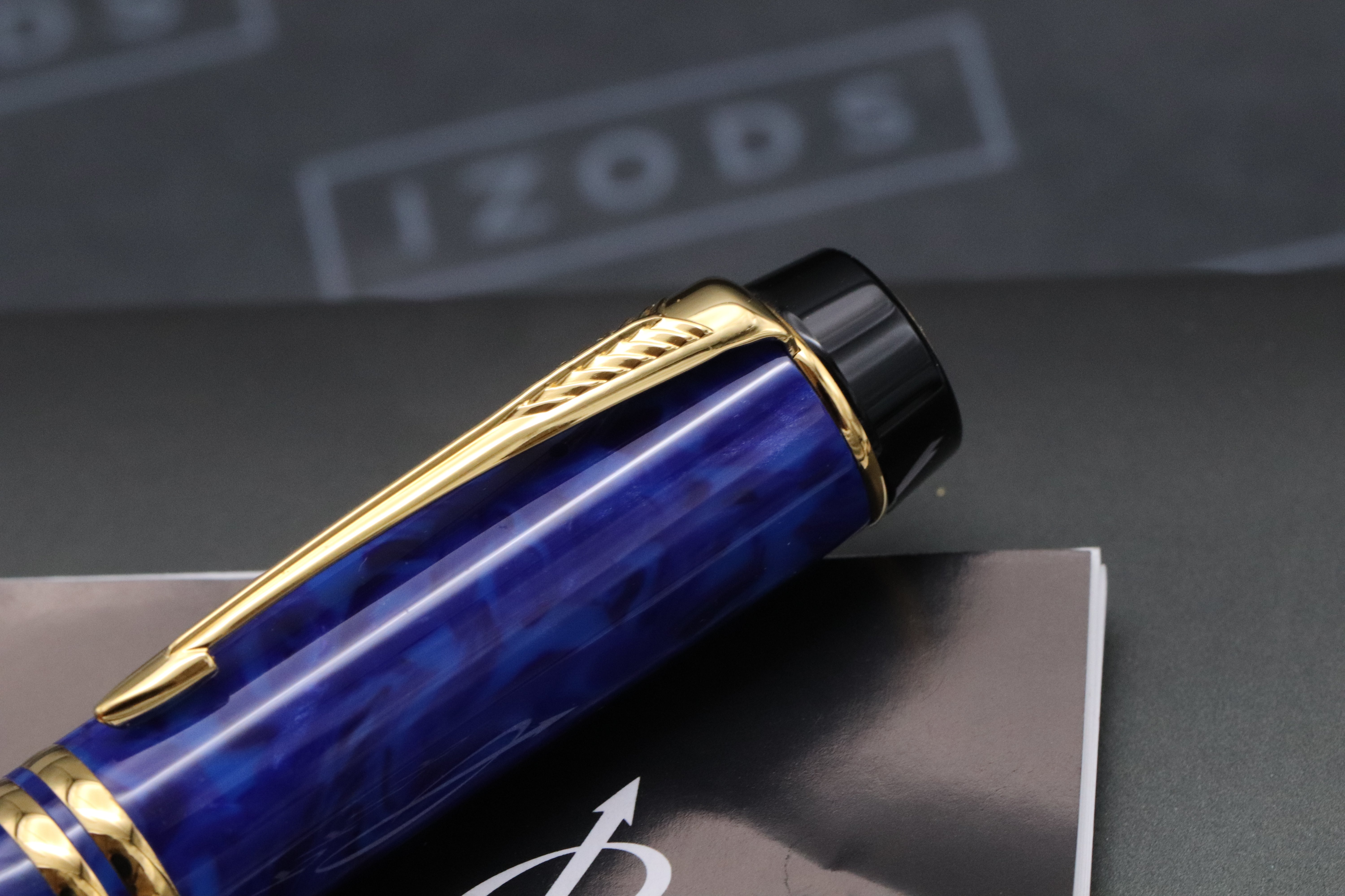 Parker Duofold International Blue Lapis Fountain Pen – IZODS
