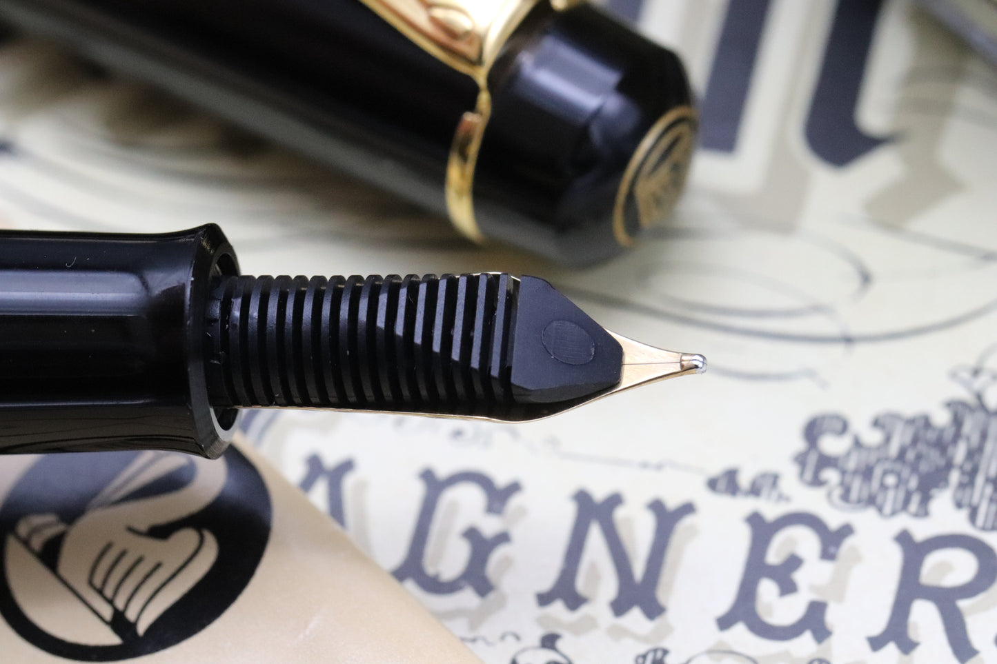Pelikan Souveran M200 Fountain Pen - 14c Medium Nib - 1985-97