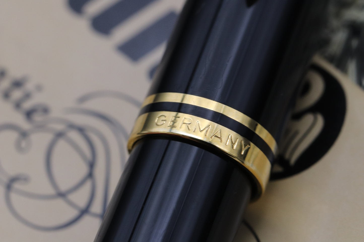 Pelikan Souveran M200 Fountain Pen - 14c Medium Nib - 1985-97