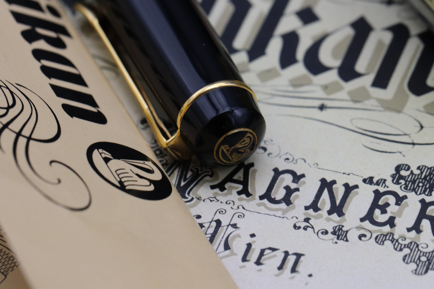 Pelikan Souveran M200 Fountain Pen - 14c Medium Nib - 1985-97
