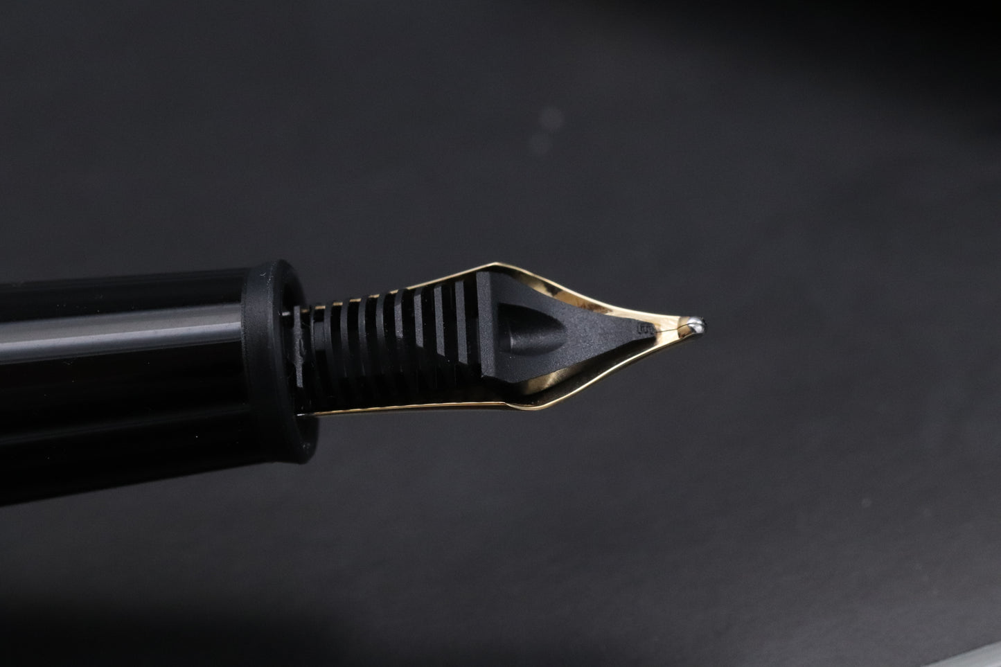Montblanc Meisterstuck 145 Classique Gold Coated Fountain Pen - UNUSED - Engraved Cap