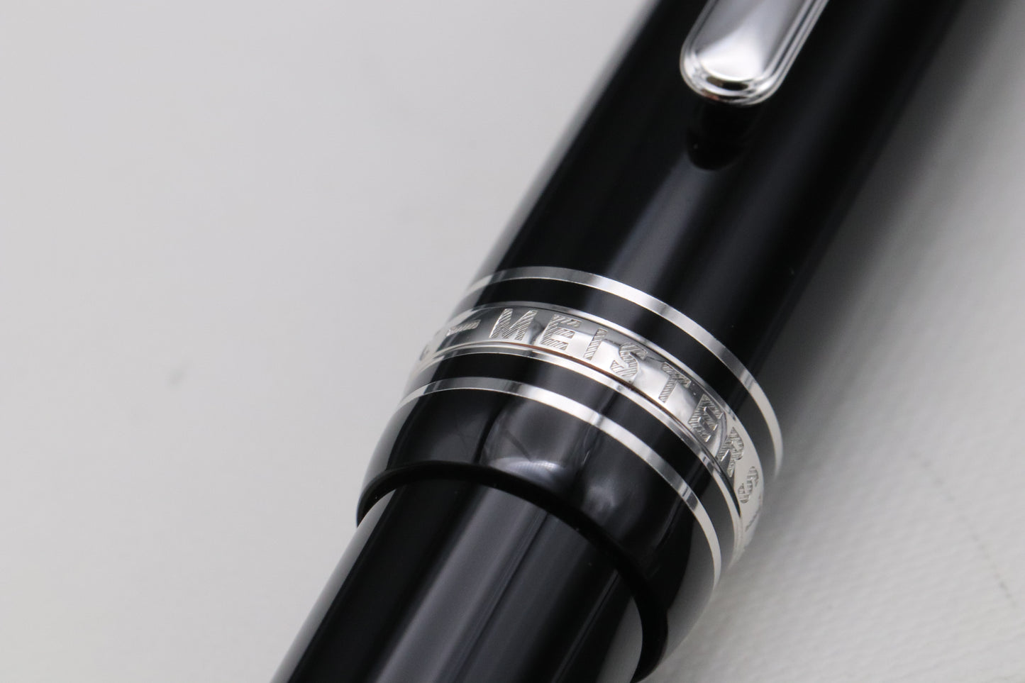 Montblanc Meisterstück 161 LeGrand Platinum-Coated Ballpoint Pen