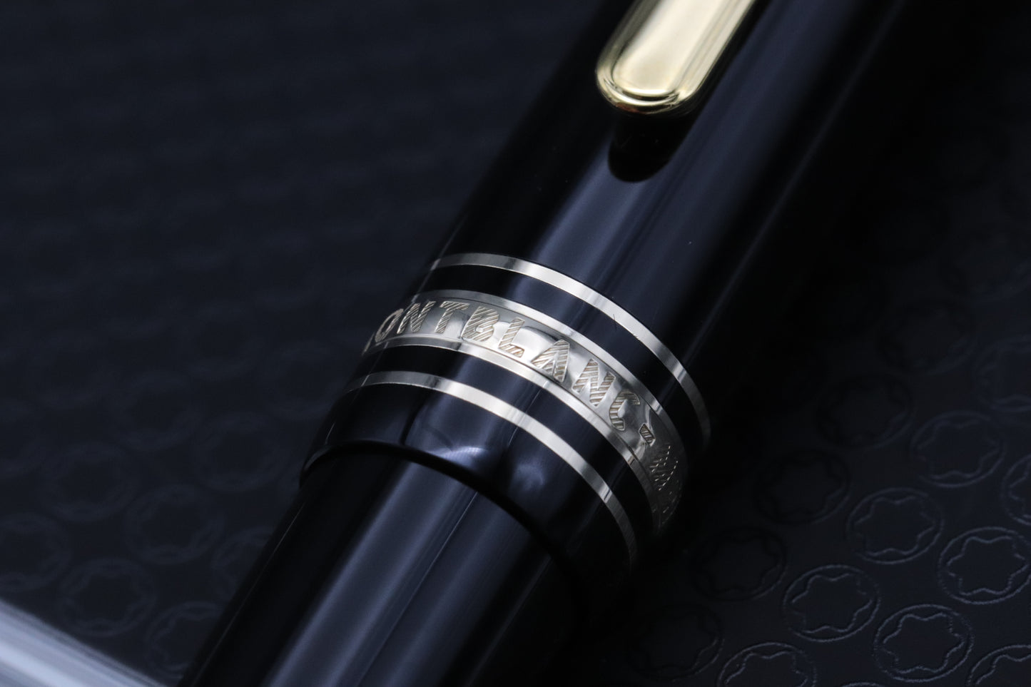 Montblanc Meisterstuck Chopin Classique Gold Line Fountain Pen