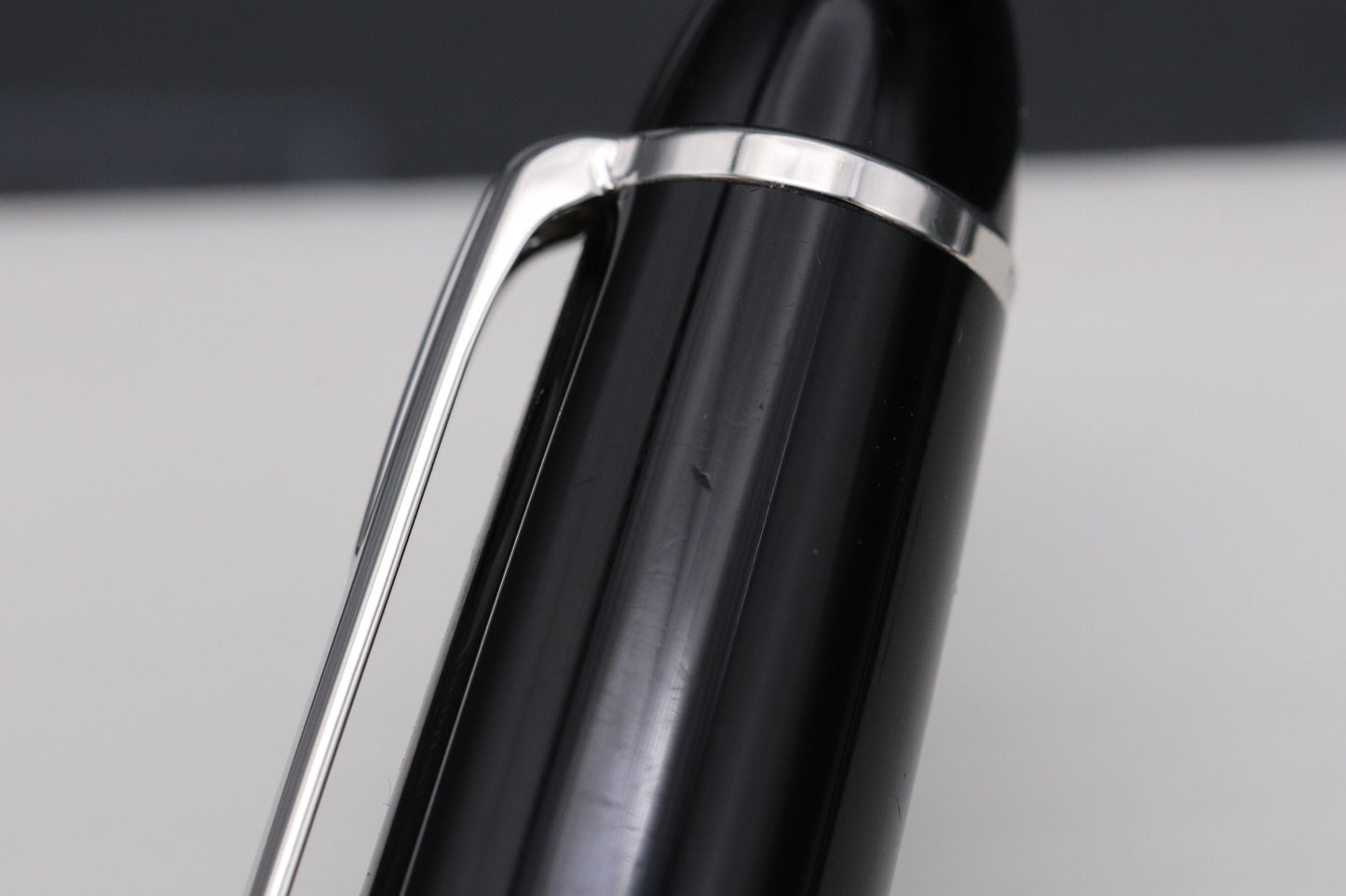 Montblanc Meisterstuck 162 LeGrand Platinum Coated Rollerball Pen
