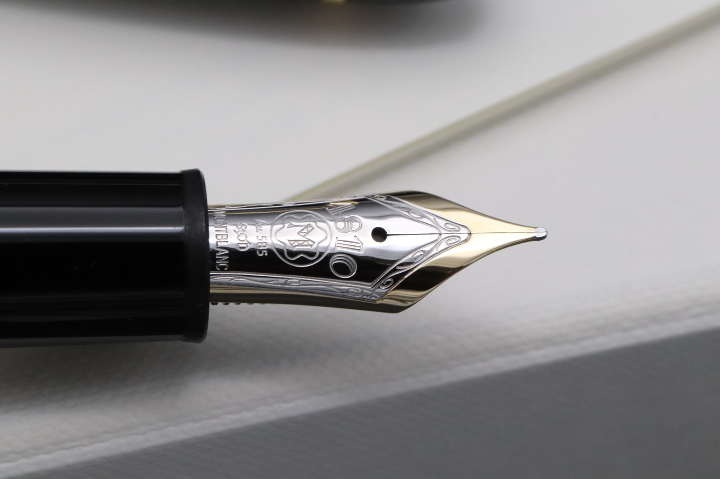 Montblanc Meisterstuck 146 LeGrand Gold-Coated Fountain Pen - Fine Nib