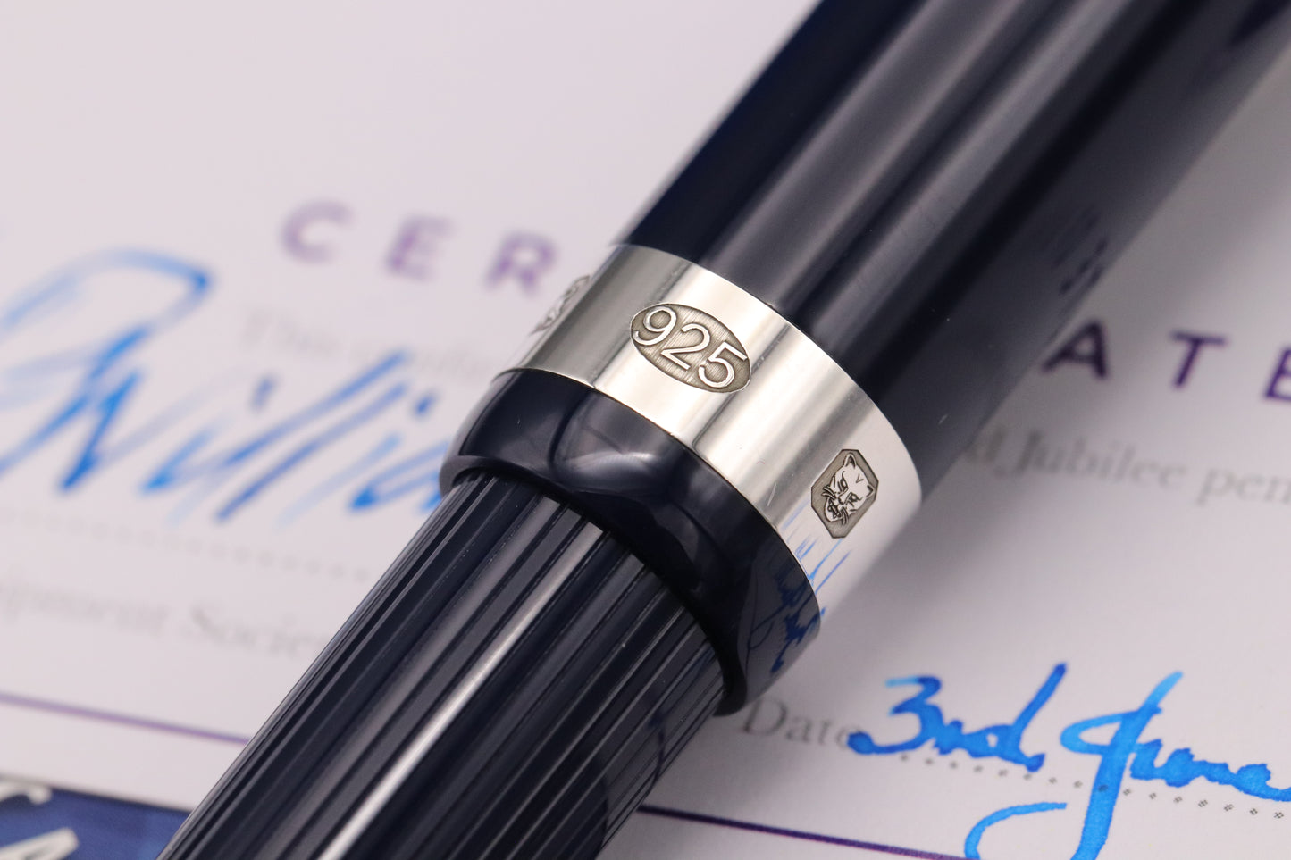 Onoto Magna The Queen's Platinum Jubilee LE70 Fountain Pen - UNUSED