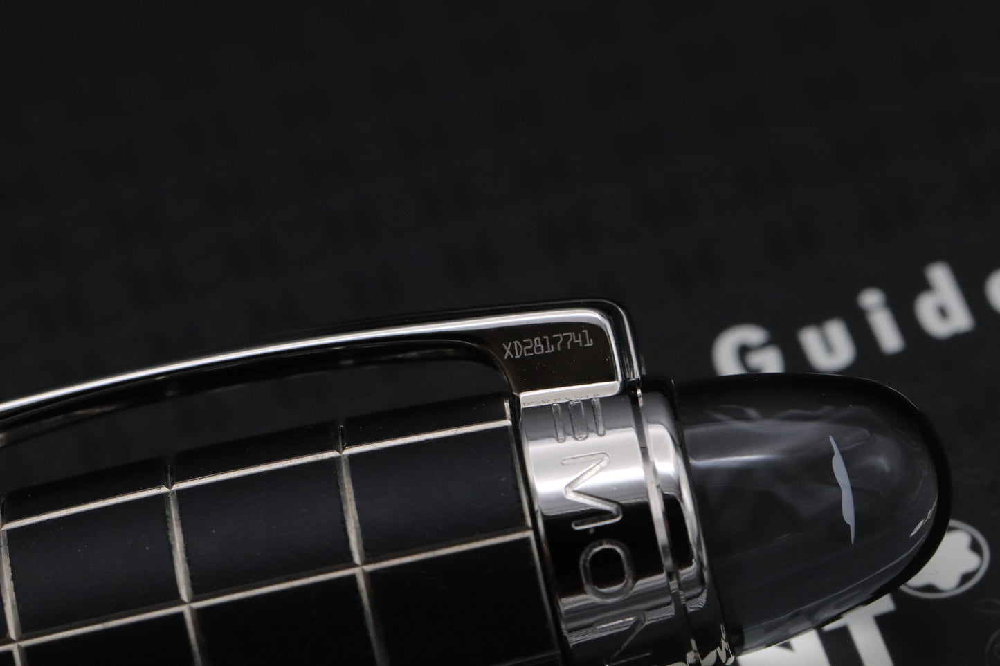 Montblanc Starwalker Rubber Platinum Fountain Pen - Fine Nib