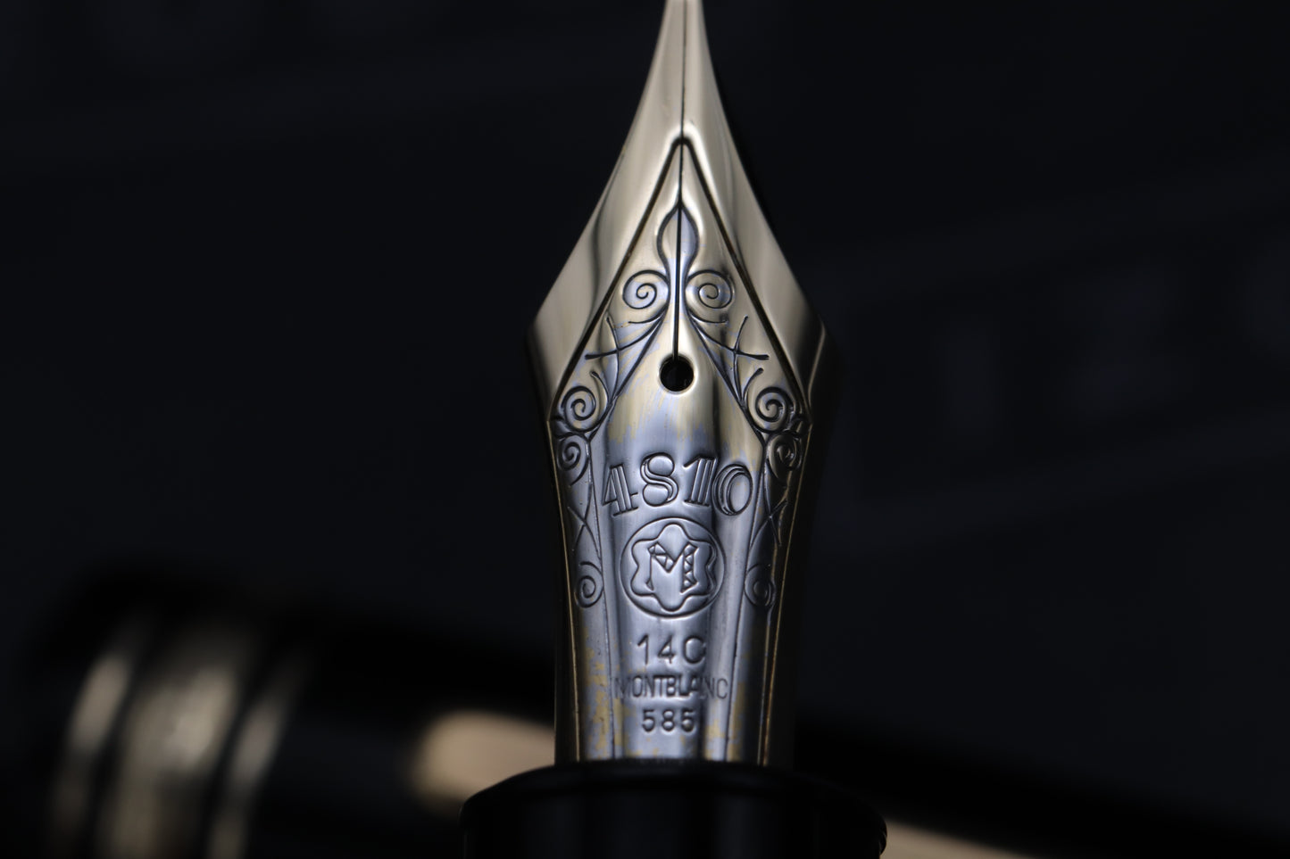 Montblanc Meisterstuck 149 Gold-Coated Fountain Pen - 1975-85 - Broad Nib