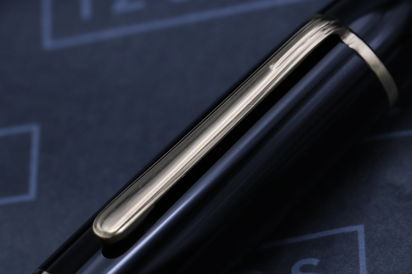Montblanc Meisterstuck 149 Gold-Coated Fountain Pen - 1975-85 - Broad Nib