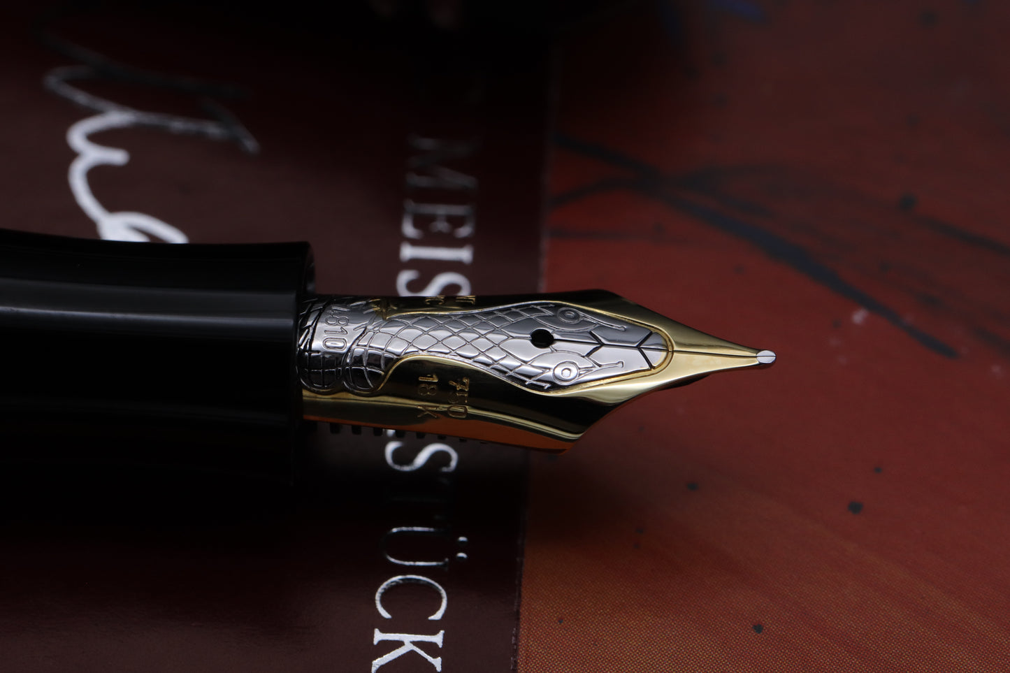 Montblanc Writers Edition Agatha Christie Sterling Silver Fountain Pen - Medium Nib