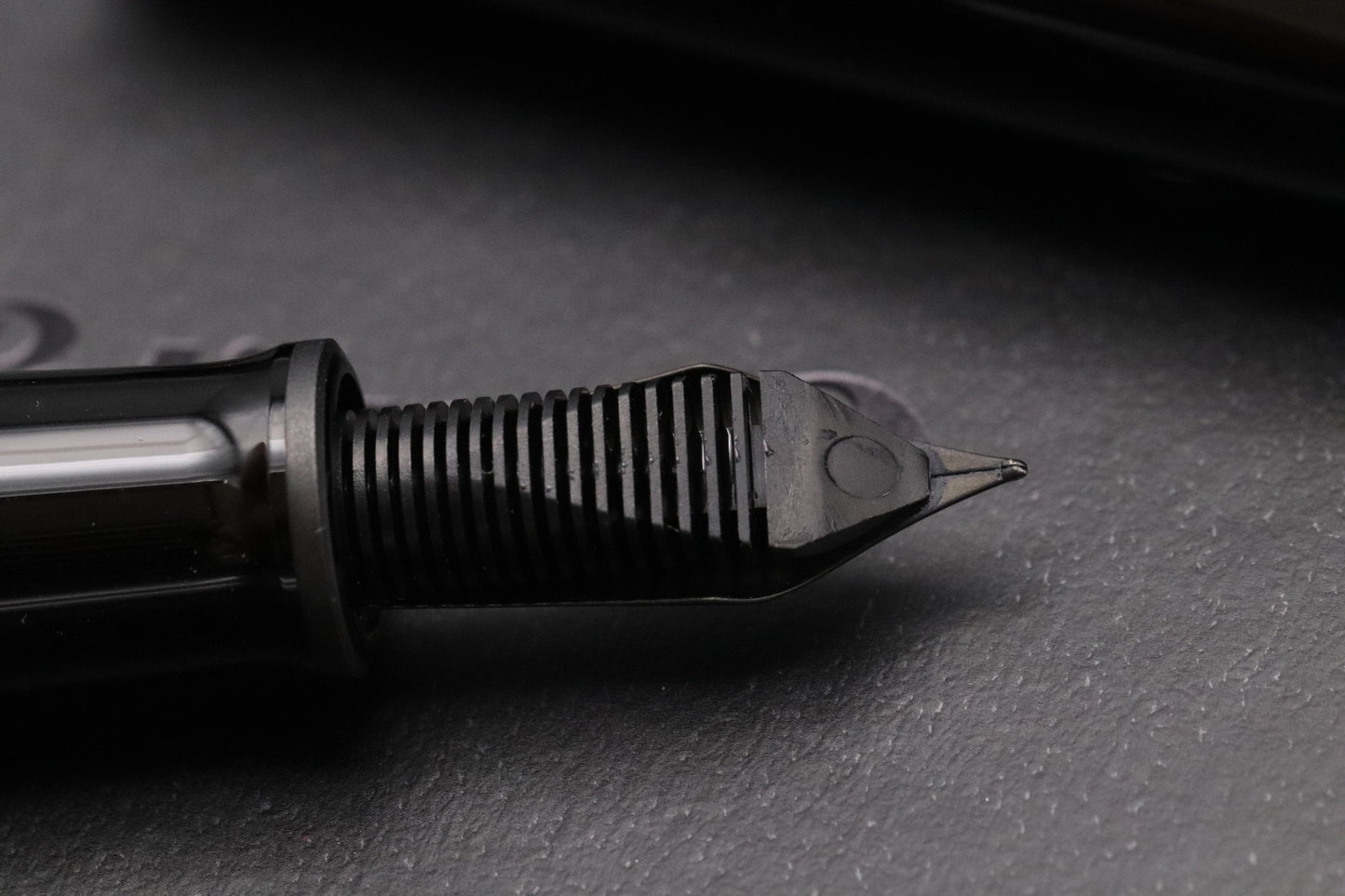 Pelikan Souveran M809 Matte Black Special Edition Fountain Pen