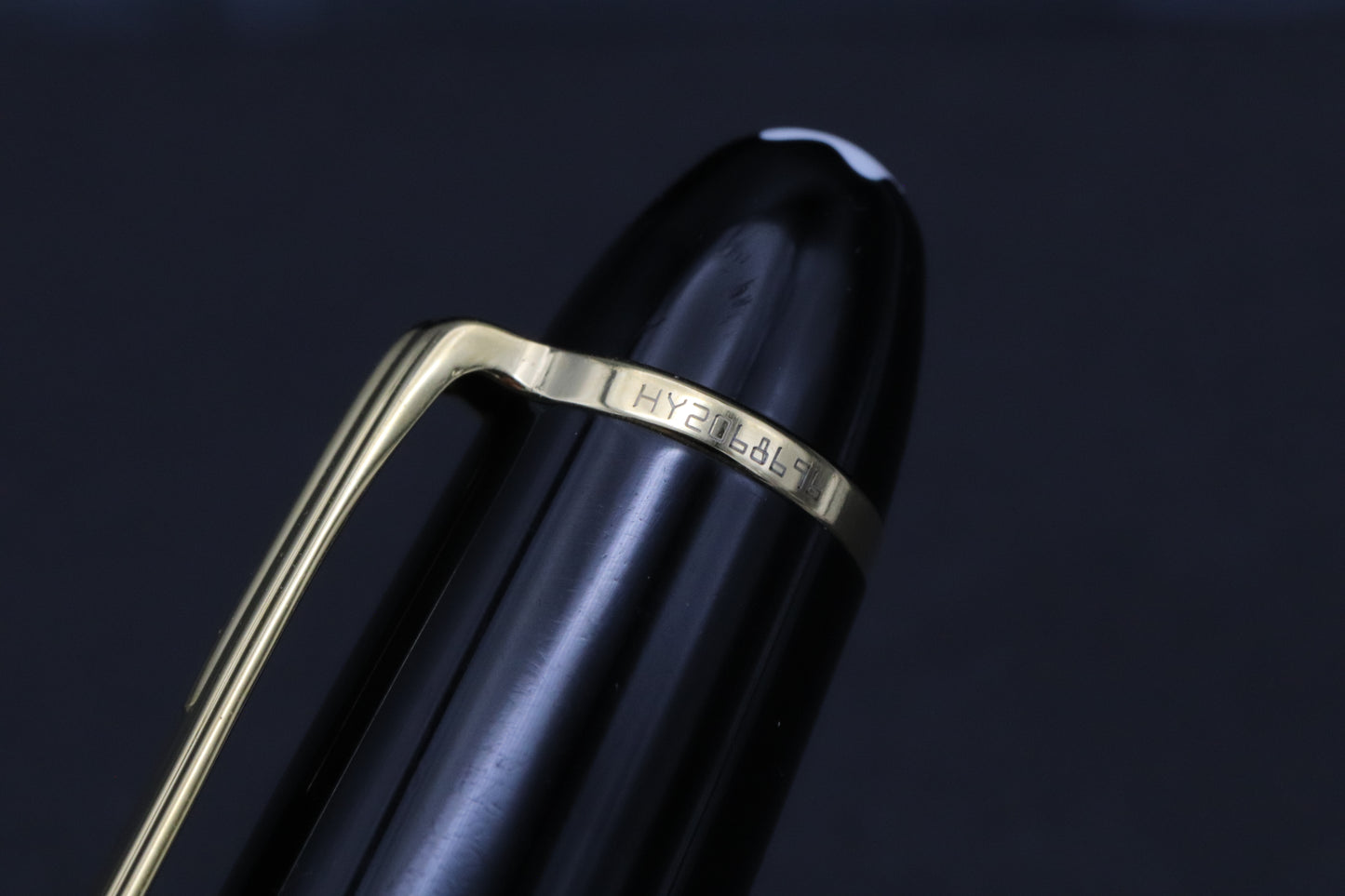 Montblanc Meisterstuck 147 Traveller Gold Coated Fountain Pen - Fine Nib
