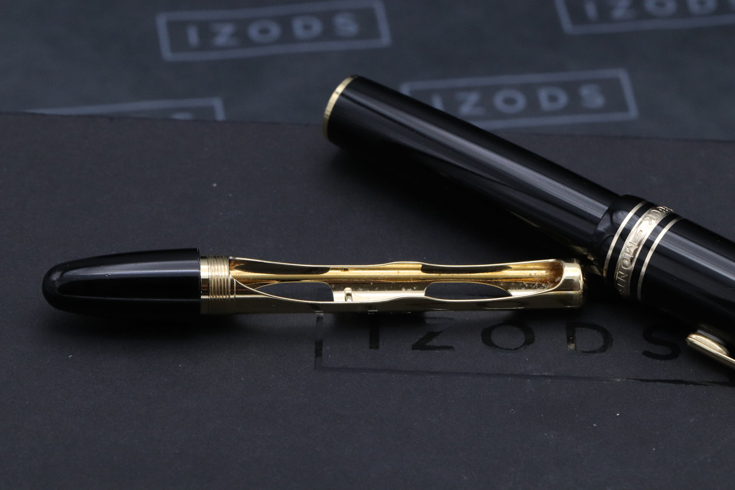 Montblanc Meisterstuck 147 Traveller Gold Coated Fountain Pen