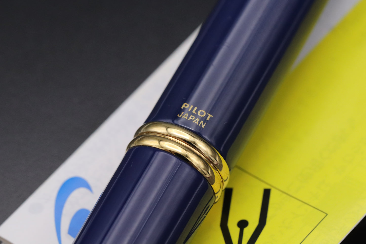 Pilot Capless Blue Gold Fountain Pen - UNUSED