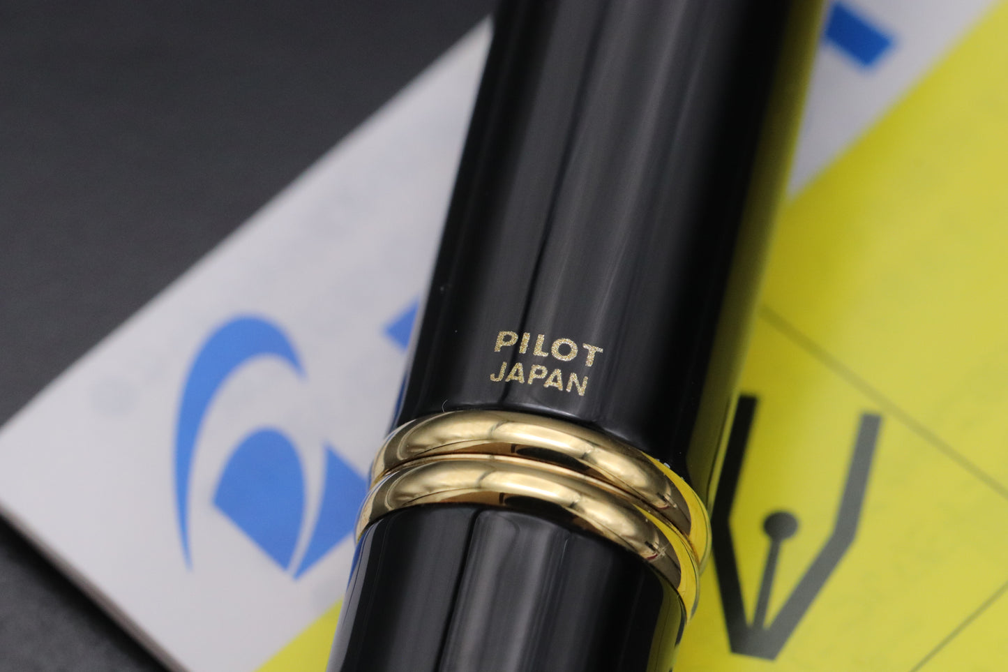 Pilot Capless Black Gold Fountain Pen - DIPPED - FM Nib