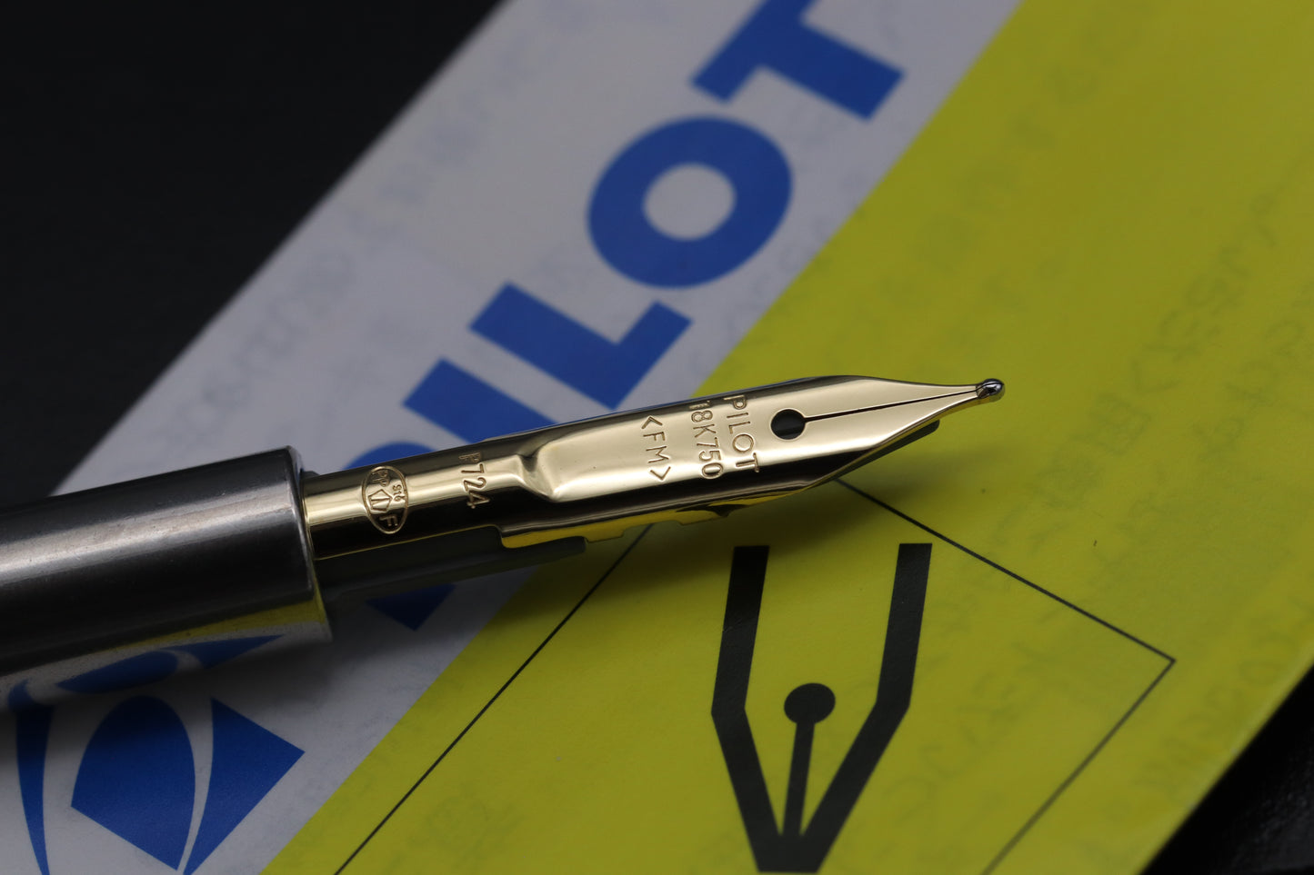 Pilot Capless Black Gold Fountain Pen - DIPPED - FM Nib