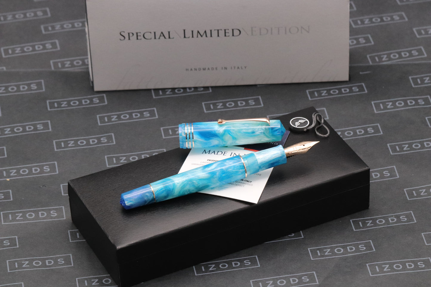 Leonardo MZ Grande White Haven Red Gold Fountain Pen - UNUSED - 01/37 - EF Nib