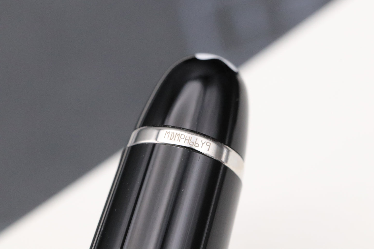Montblanc Meisterstuck 145 Classique Platinum Coated Fountain Pen - UNUSED