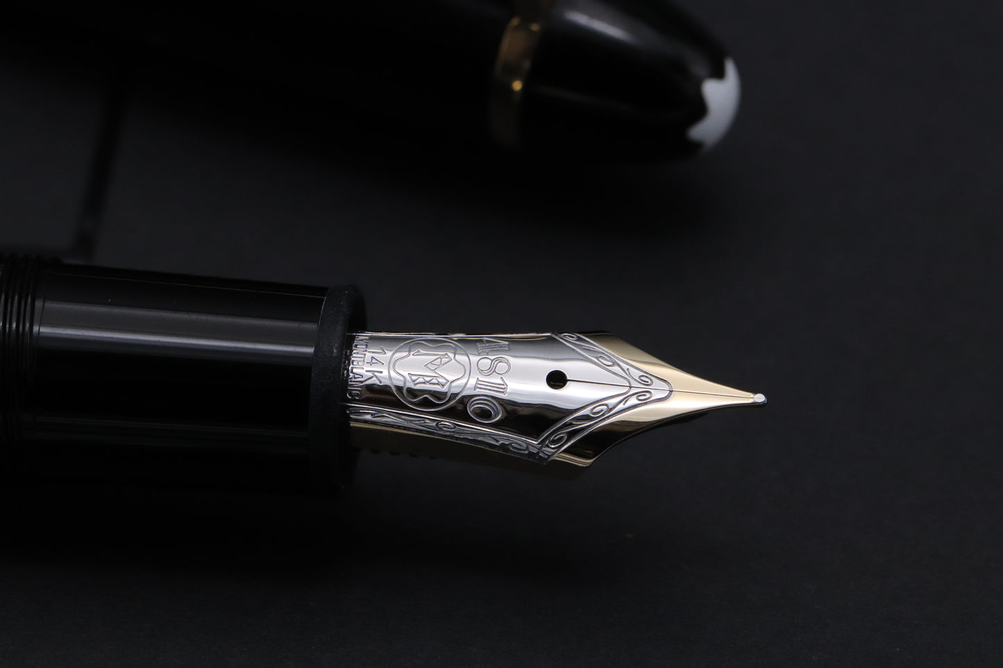 Montblanc Meisterstuck 146 LeGrand Gold Coated Fountain Pen - W.Germany