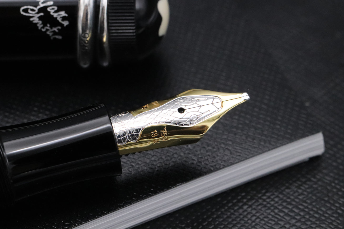 Montblanc Writers Edition Agatha Christie Fountain Pen - OB Nib