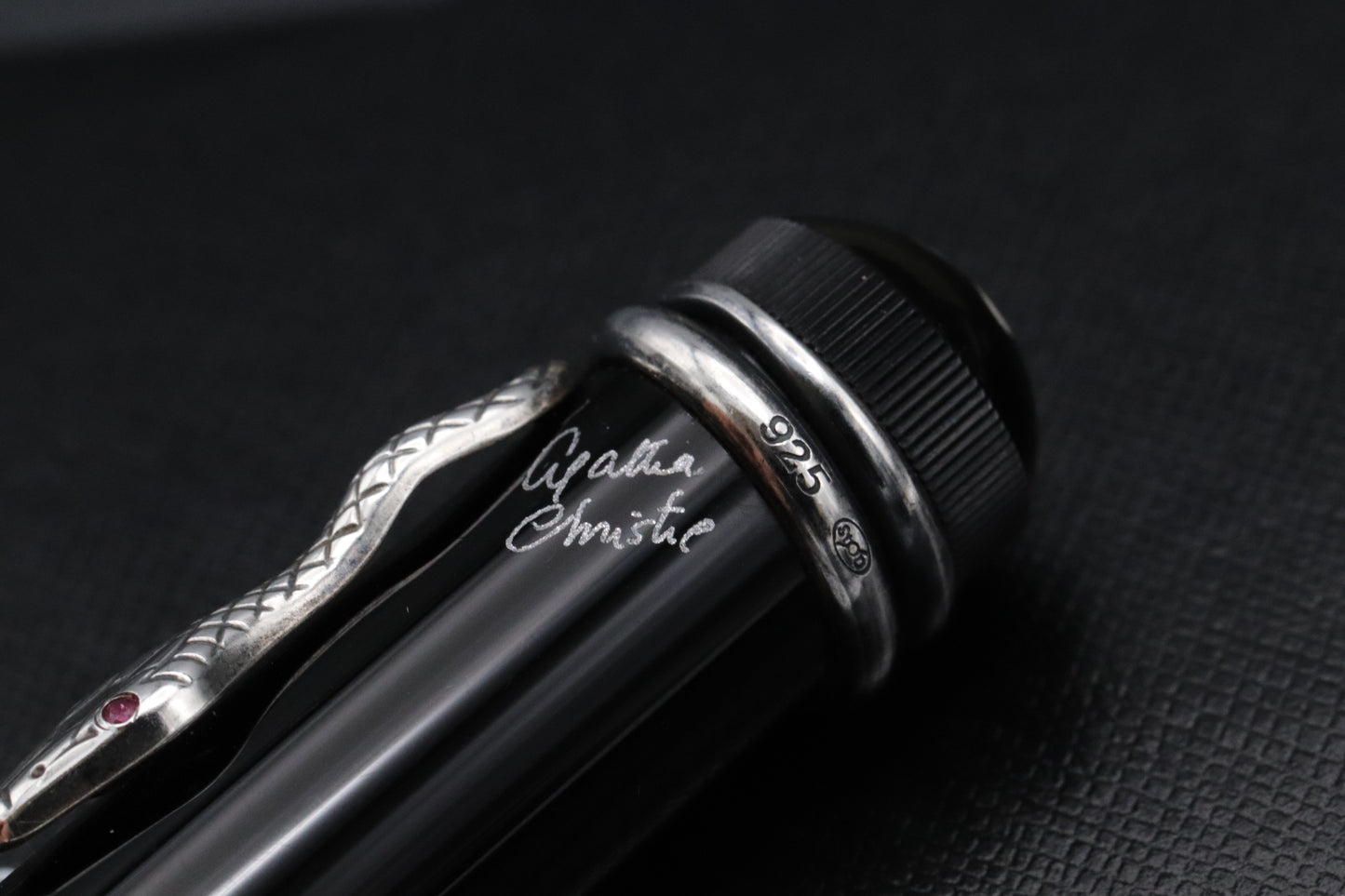 Montblanc Writers Edition Agatha Christie Fountain Pen - OB Nib