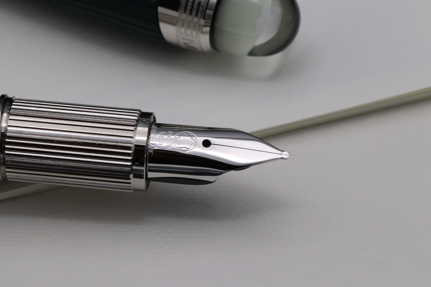 Montblanc Starwalker PolarGreen Resin Fountain Pen - UNUSED