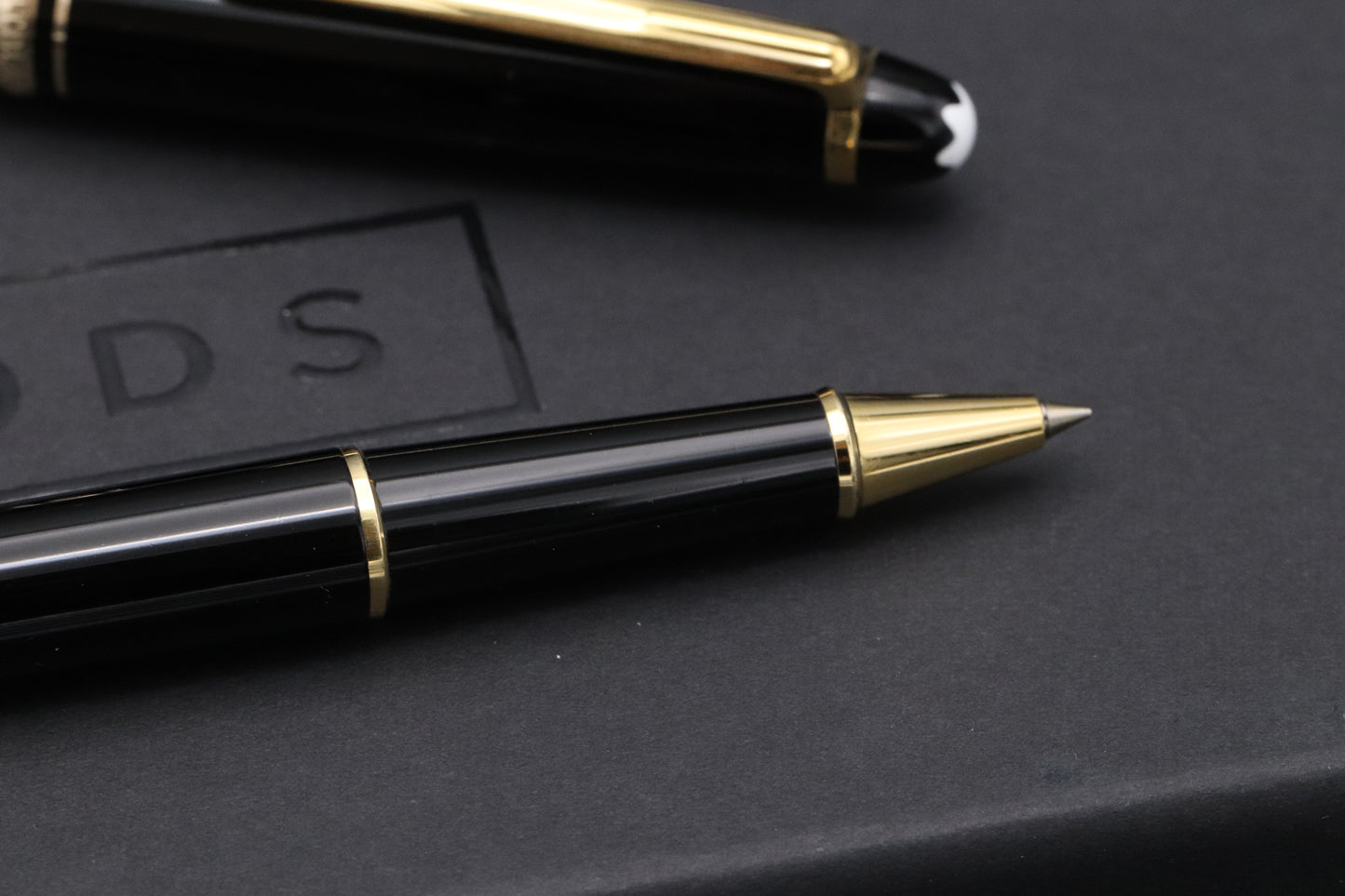 Montblanc Meisterstuck 163 Classique Gold Coated Rollerball / Fineliner Pen
