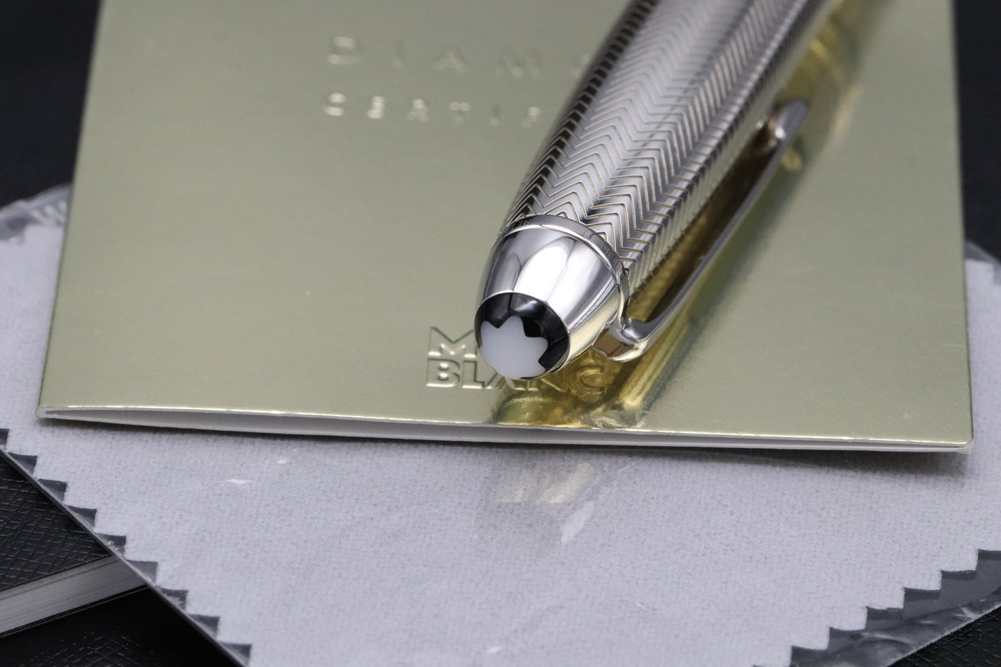 Montblanc Meisterstuck 146 LeGrand Silver Barley Diamond Fountain Pen - UNUSED - Fine Nib